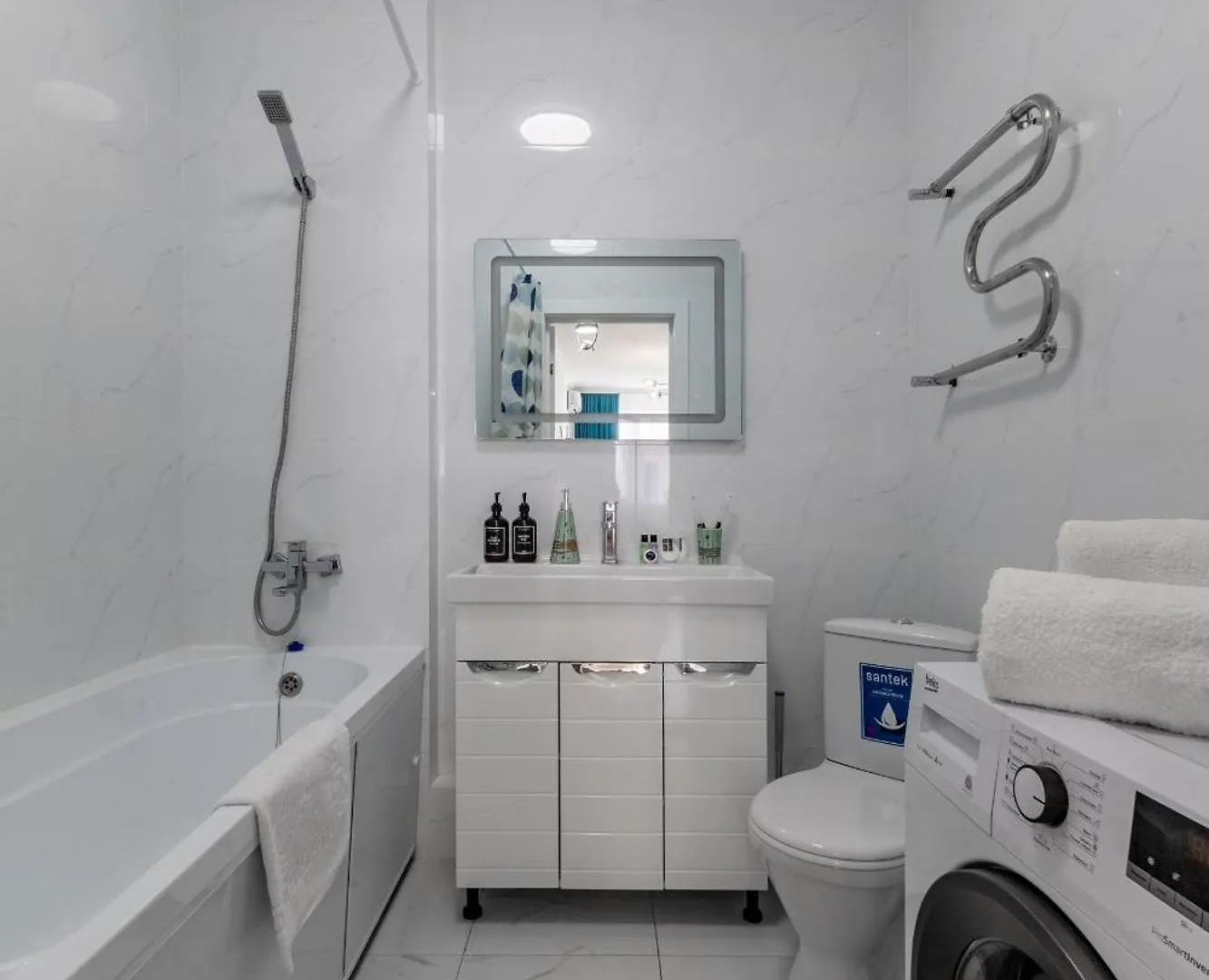 Apartmán 2-Х Комнатная Квартира На Левом Берегу-Жк Esil Plaza 391 Taldykol