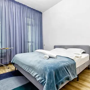 комфортная квартира на экспо/ Comfortable Flat On Expo Апартаменты